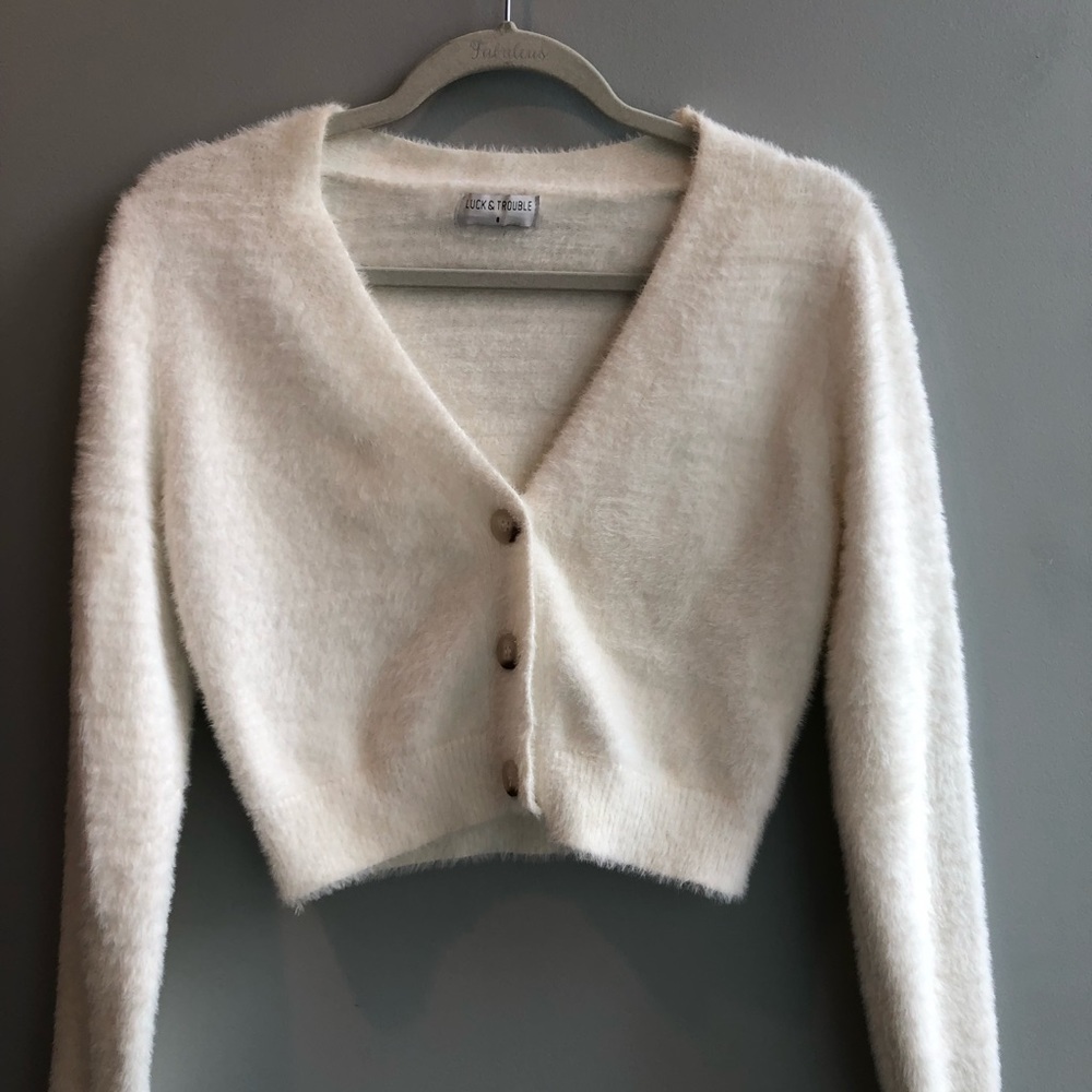 White Long Sleeve Cropped Shirt